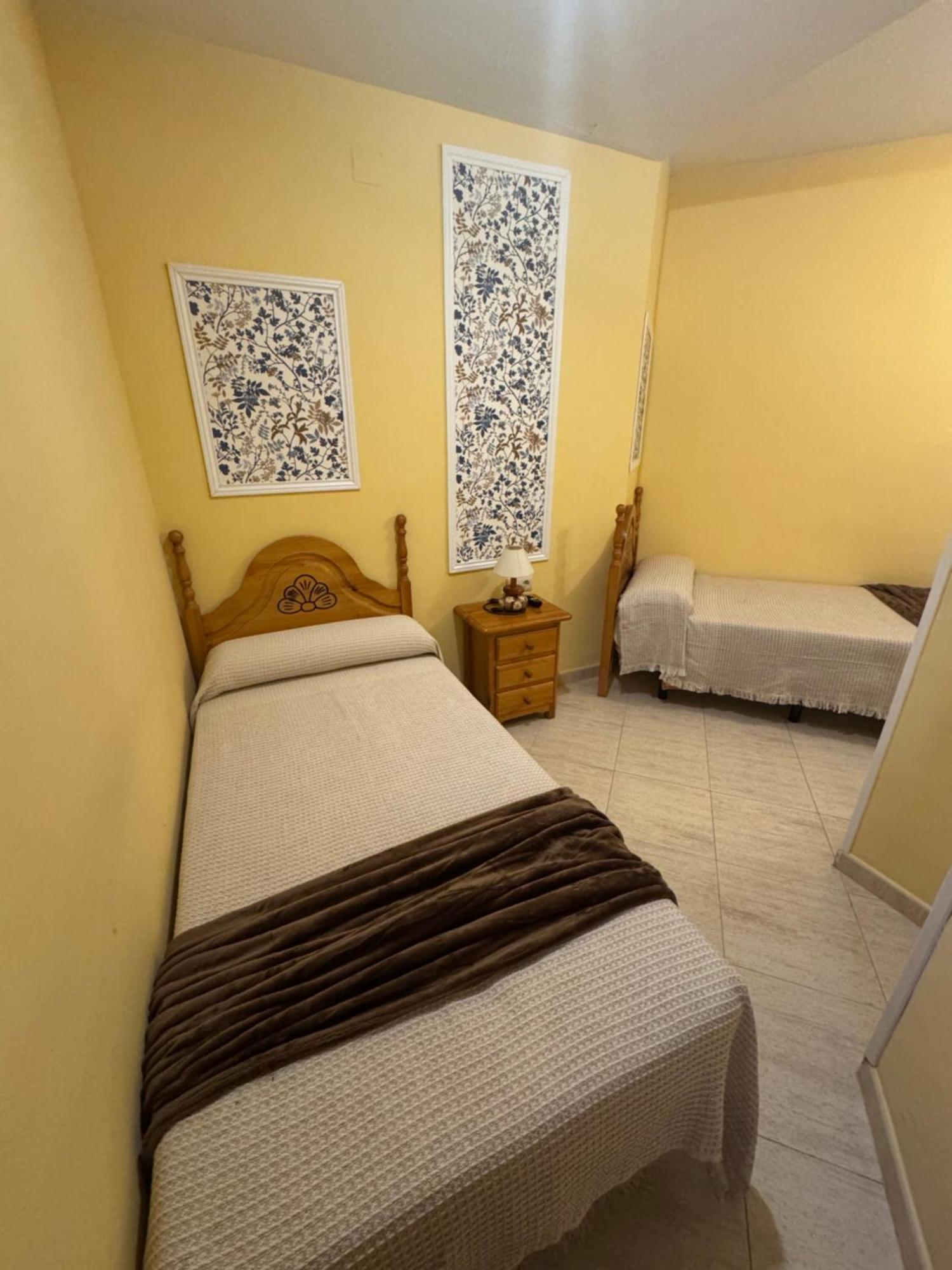 Hostal Joaquin Las Ventas con Pena Aguilera エクステリア 写真